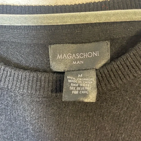 Magaschoni Men's Classic Black Crewneck 100% Cashmere - Picture 3 of 7